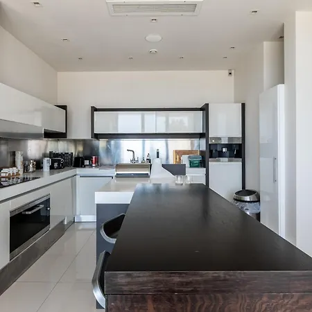 Villa With Mediterranean Sea Views Mellieha